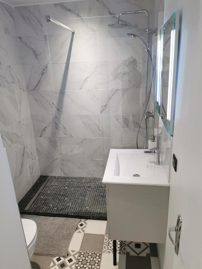 Studio Suquet Balcony 1 Min Beach, 10 Min Palais & Croisette Works Cannes Exterior photo